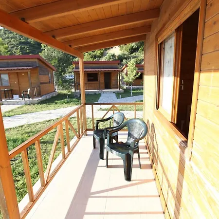 Bunec ホテル Piqeras