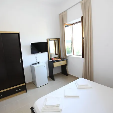 Bunec Hotel Piqeras